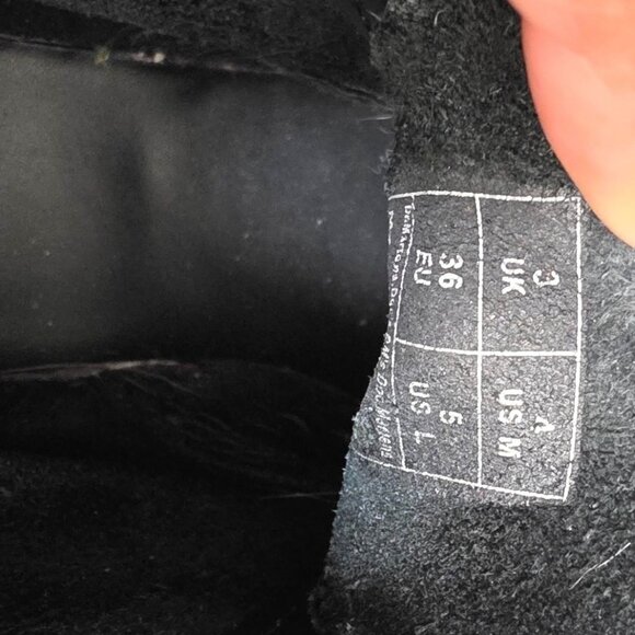 Dr. Martens Black Leather Lace-Up Boots With Iconic Yellow Stitching Durable Sol - Picture 9 of 13